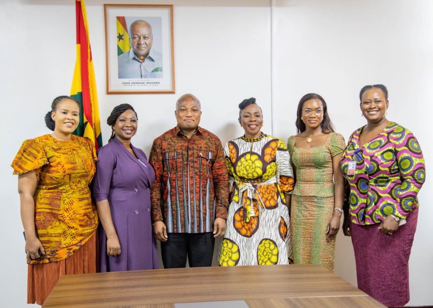 PRESIDENT OF THE INSTITUTE OF PUBLIC RELATIONS (IPR), MS. ESTHER COBBAH PAYS COURTESY CALL ON MINISTER FOR FOREIGN AFFAIRS, HON. SAMUEL OKUDZETO ABLAKWA