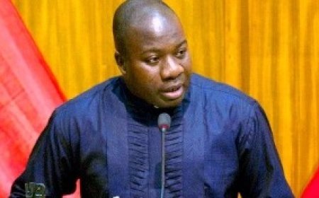 Majority Leader Dismisses Reports of A Plus’ Removal from Parliamentary WhatsApp Group
