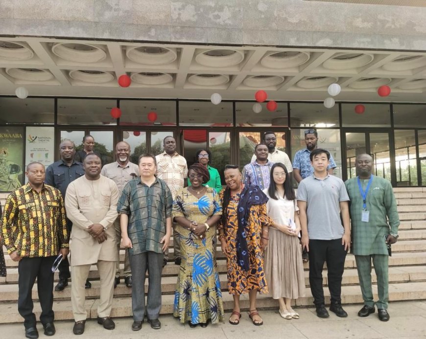 Chinese Delegation Tours National Theatre Ahead of Major Renovation